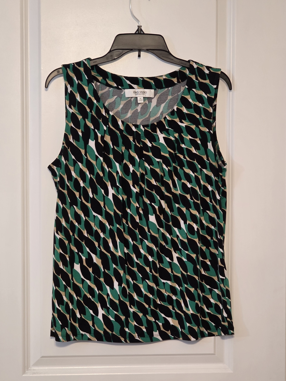 Jones Studio Women's Sz M Sleeveless Blouse, Abstract Green/Blk/Wht/Tan Print